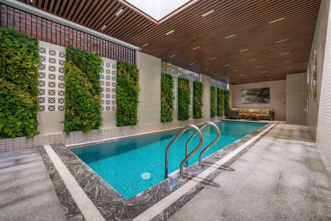 The Paradise Pool House By Han River 6